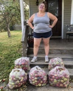 My Neighbor Took the Entire Harvest from My Garden Instead of Screaming